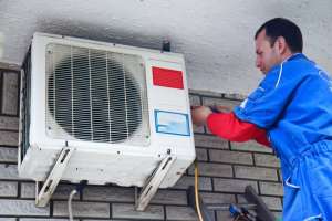 24/7 and Emergency HVAC Near Eastvale, CA | Air Conidtioning and Heating Contractors